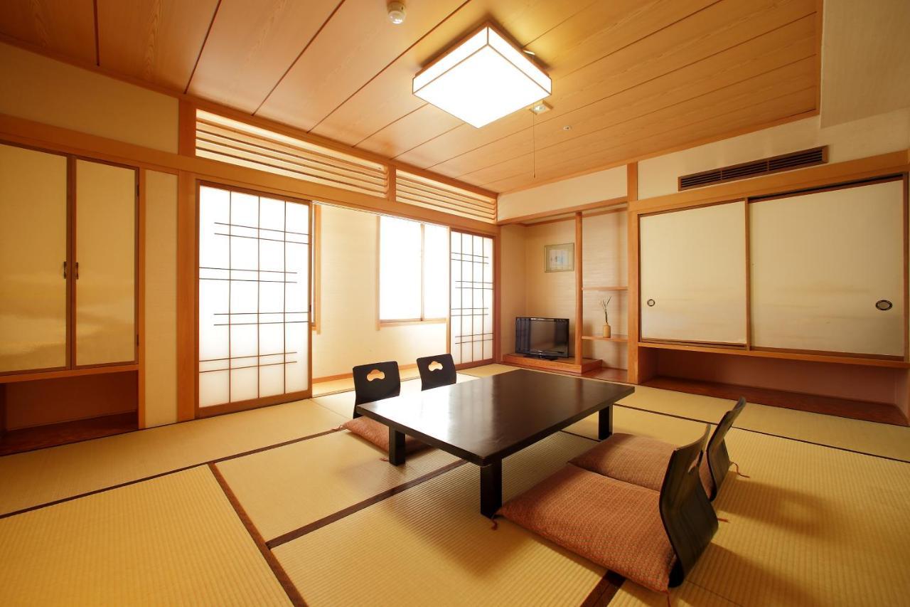 Quintessa Hotel Iseshima Shima  Exteriör bild